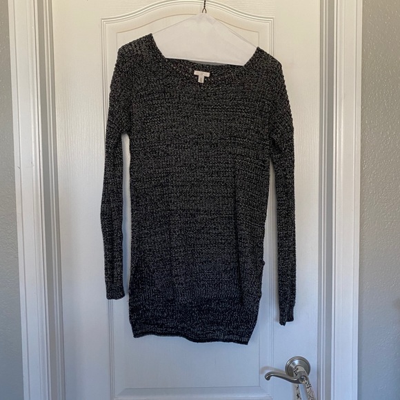 Long sweater - Picture 2 of 2